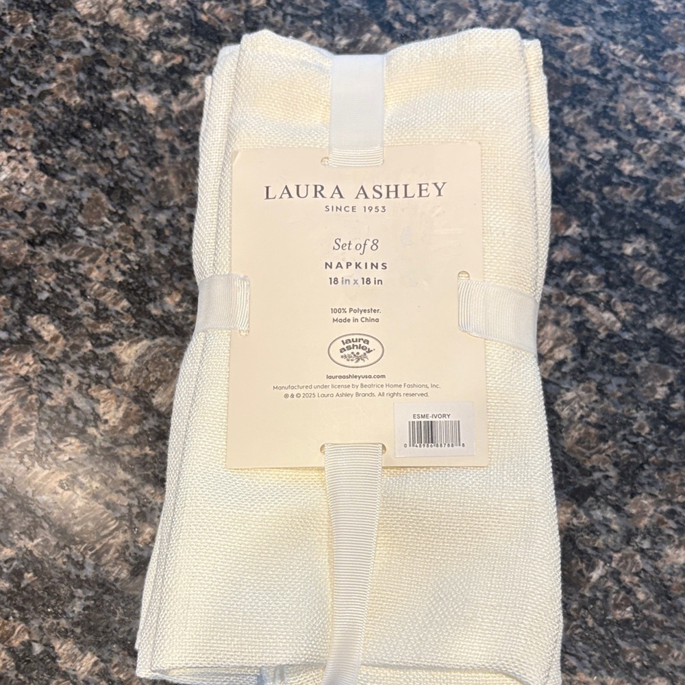 Laura Ashley Ivory Napkin Set of 8 brand new